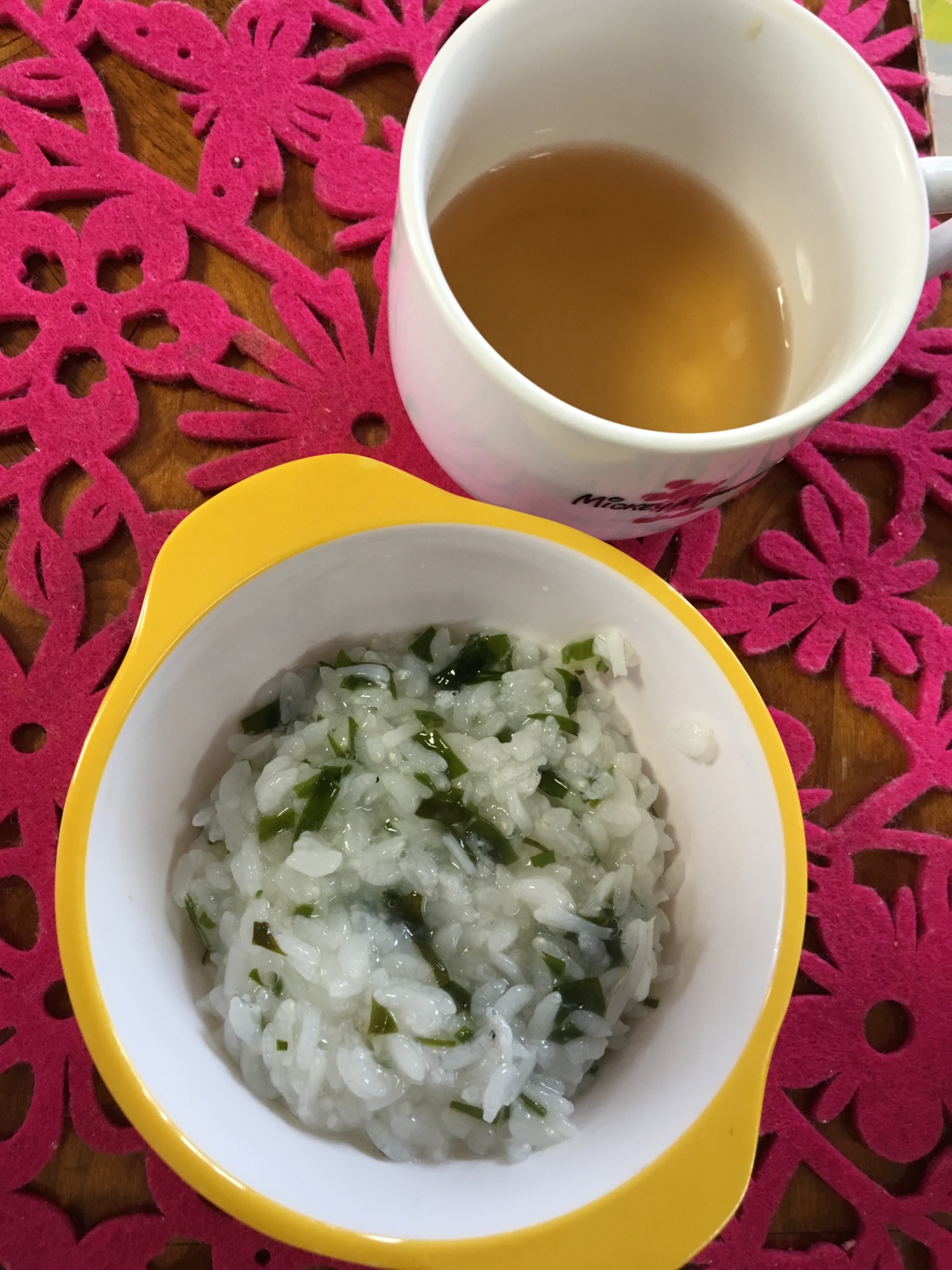 離乳食後期 わかめとしらすのお粥 レシピ 作り方 By Usamimom 楽天レシピ 離乳食後期 わかめとしらすのお粥 レシピ 作り方 By Usamimom 楽天レシピ