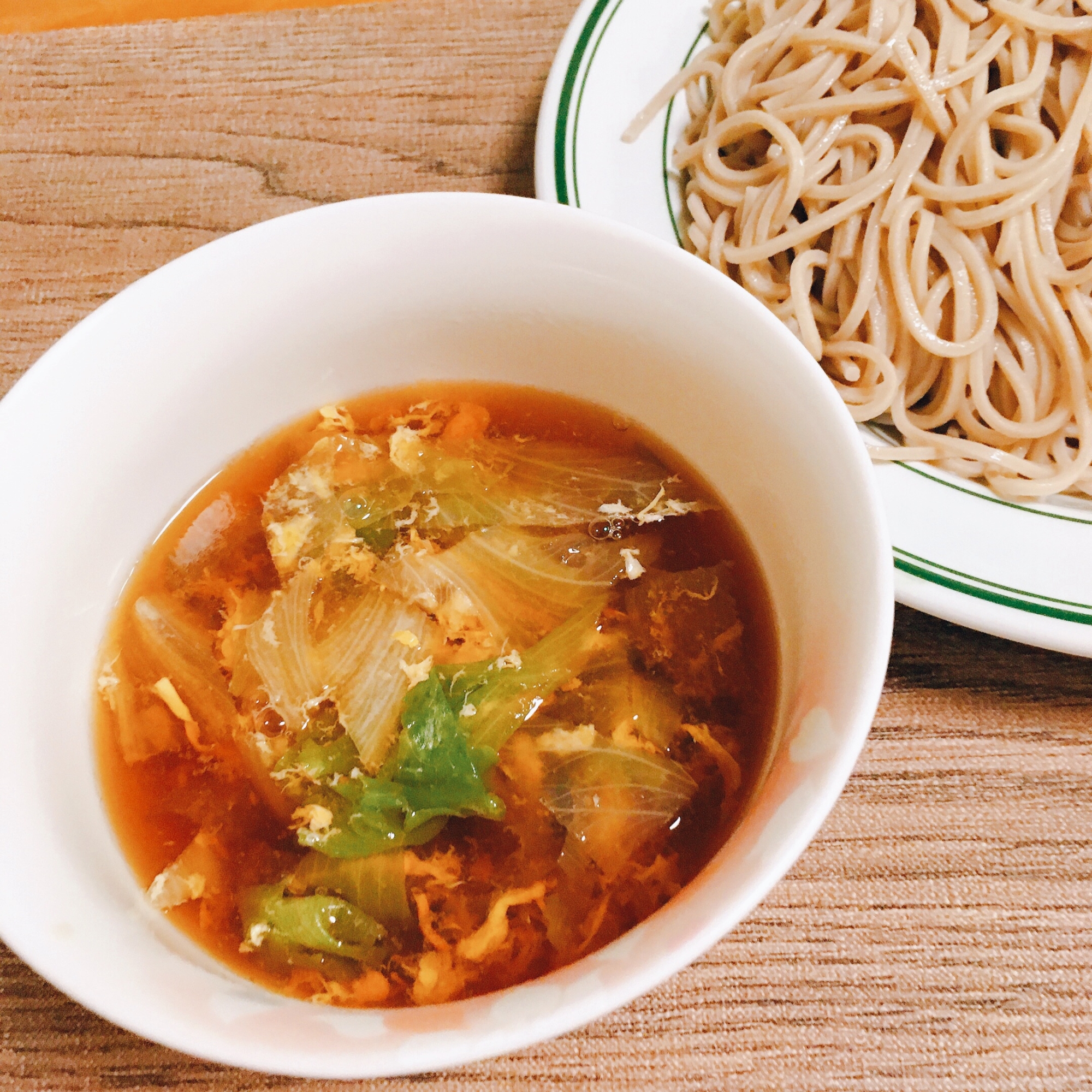 シャキふわ！レタスのかき卵つけ蕎麦