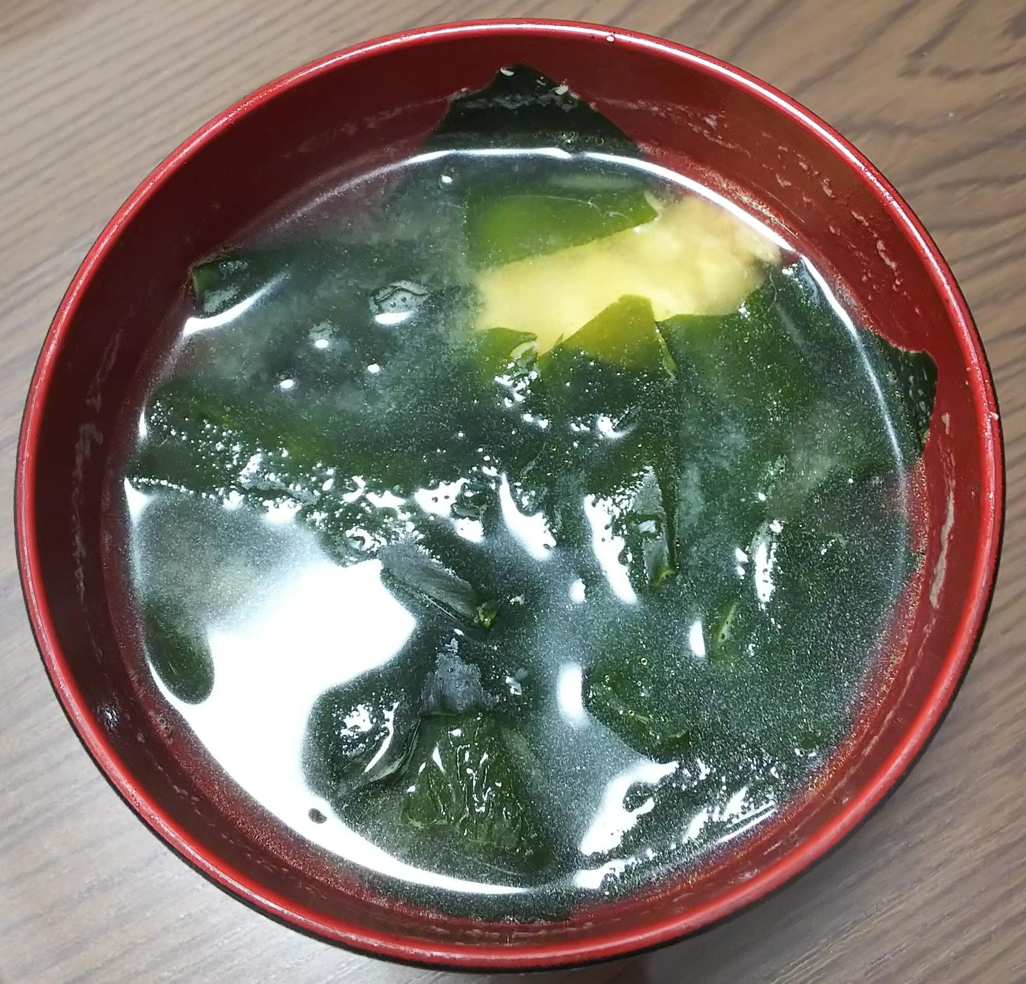 【何を今さら】わかめと油揚げの味噌汁