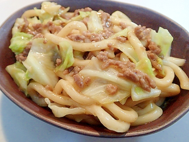 合挽きミンチとキャベツの甘辛とろみ饂飩♬