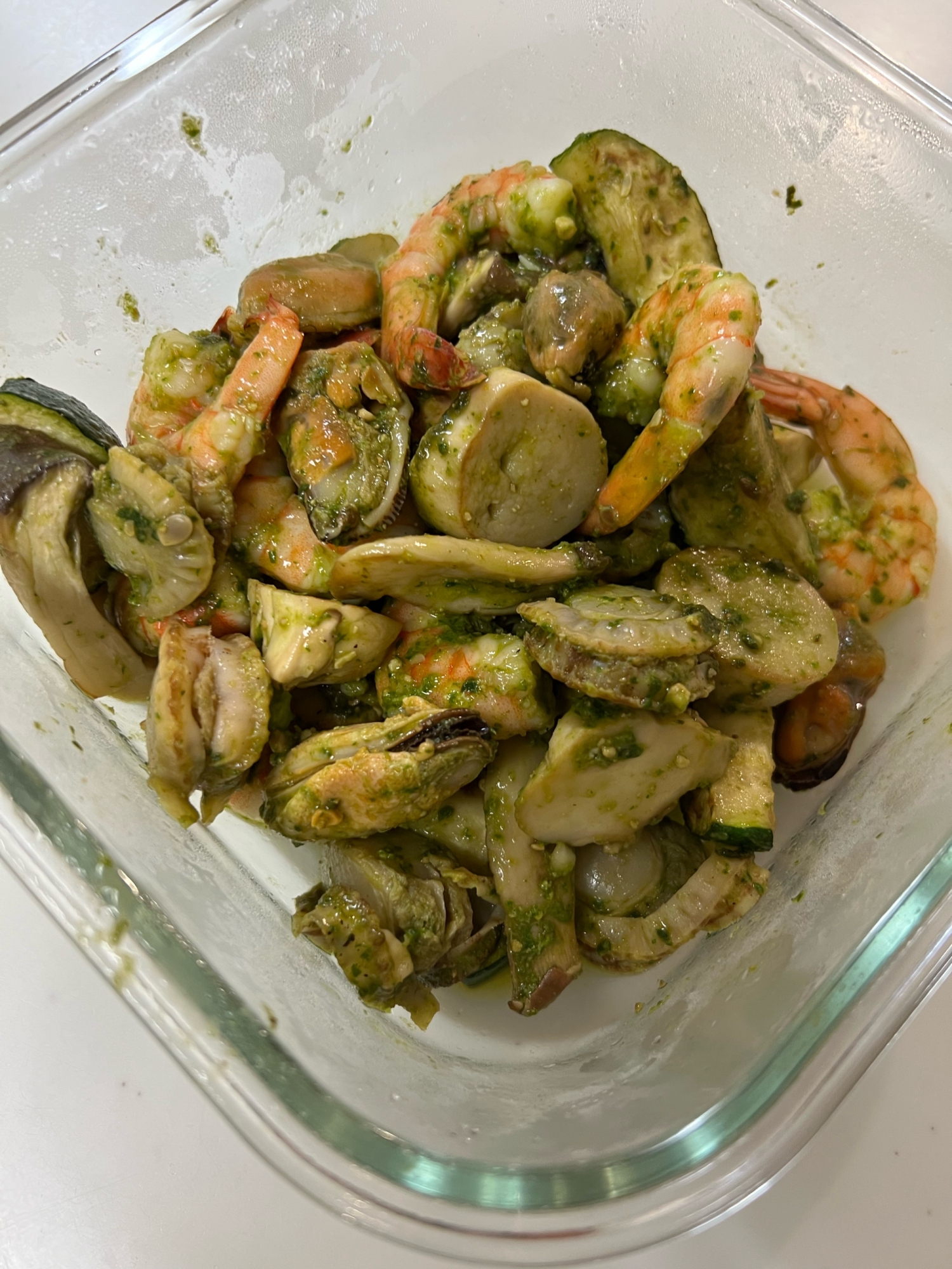 魚介とエリンギのジェノベーゼソテー