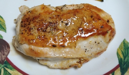 ヘルシーで美味しい鶏胸deバター醤油ステーキ