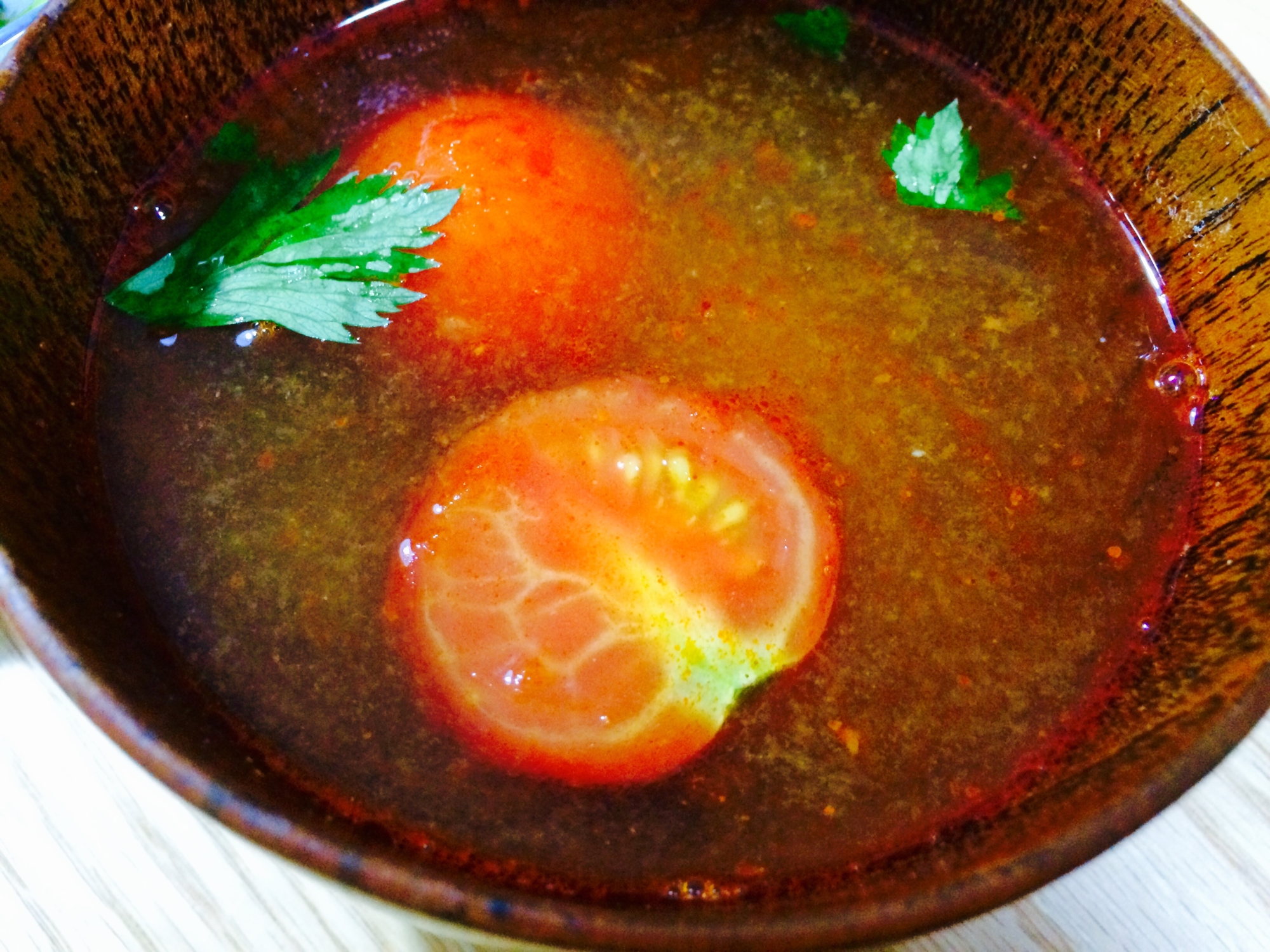 【ガサツ料理】トマトのピリ辛味噌汁