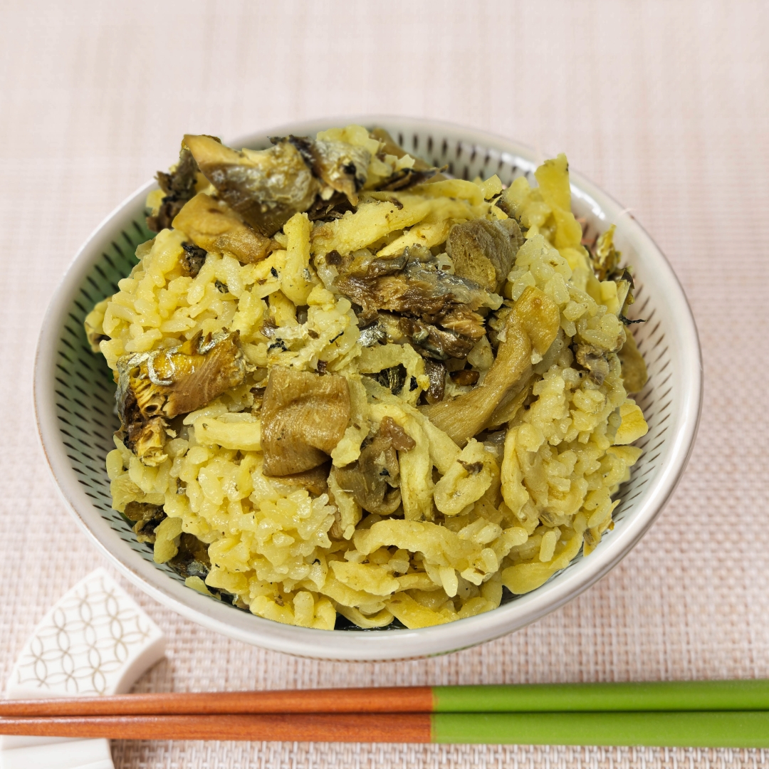 決戦ウィーク突入！あいこちゃん鰯と芋がらの炊込み飯