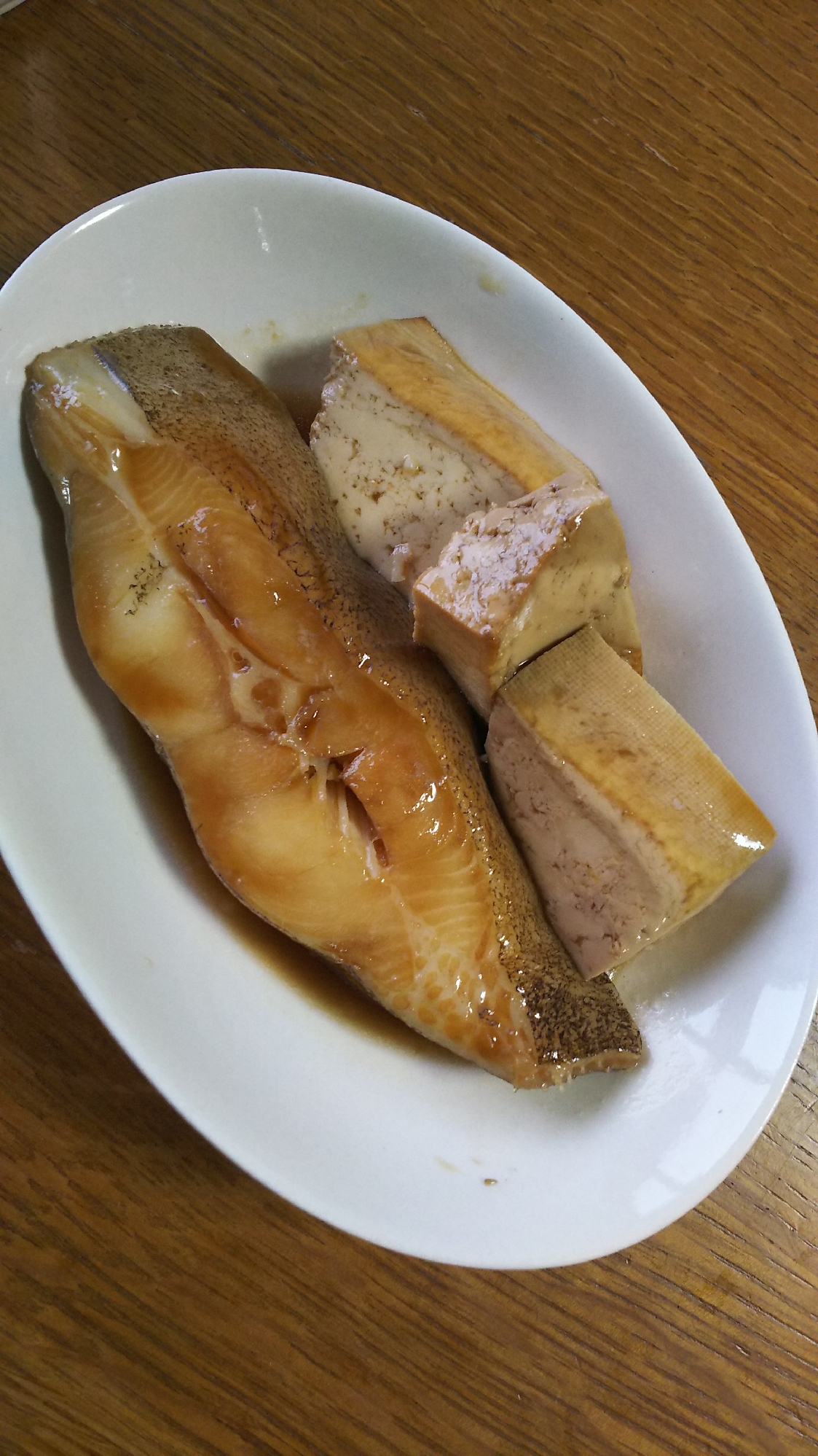 カレイと豆腐の煮付け(すき焼きのたれ)