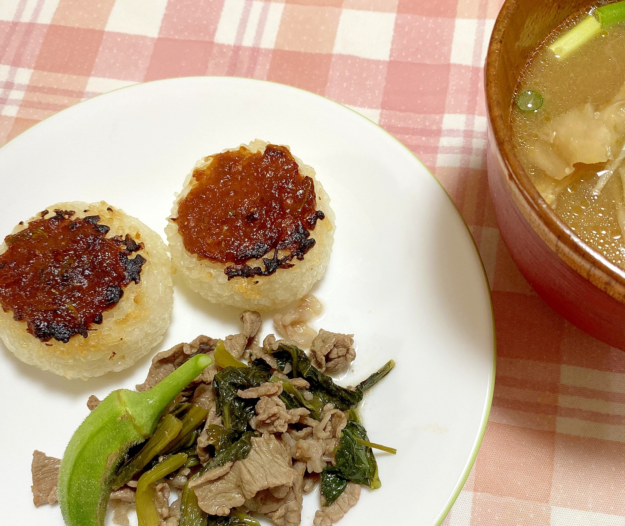 お庭の収穫で、香るパクチー味噌