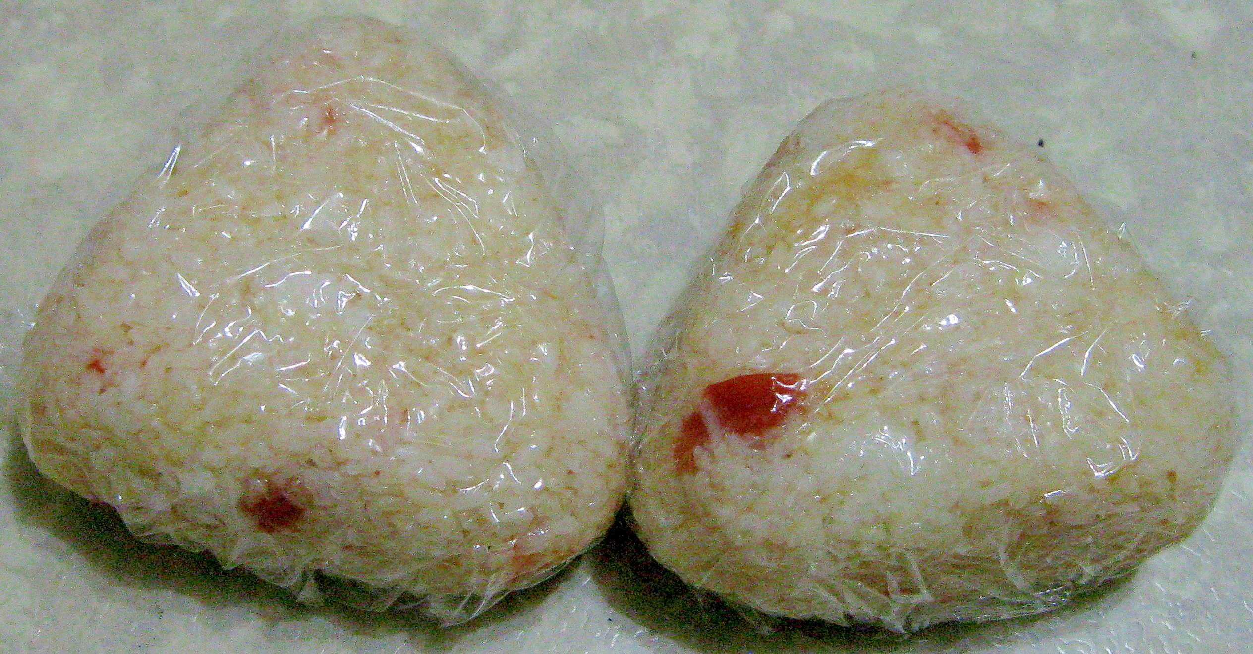 冷飯でも握り易い 梅とめんつゆのおにぎり レシピ 作り方 By 緋城 楽天レシピ 冷飯でも握り易い 梅とめんつゆのおにぎり レシピ 作り方 By 緋城 楽天レシピ