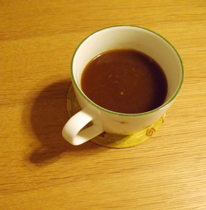 スイマセン･･
コーヒー好きなので、コーヒーを多めに入れました
炒る事できな粉の風味が増し、美味しかったです
ご馳走様でした