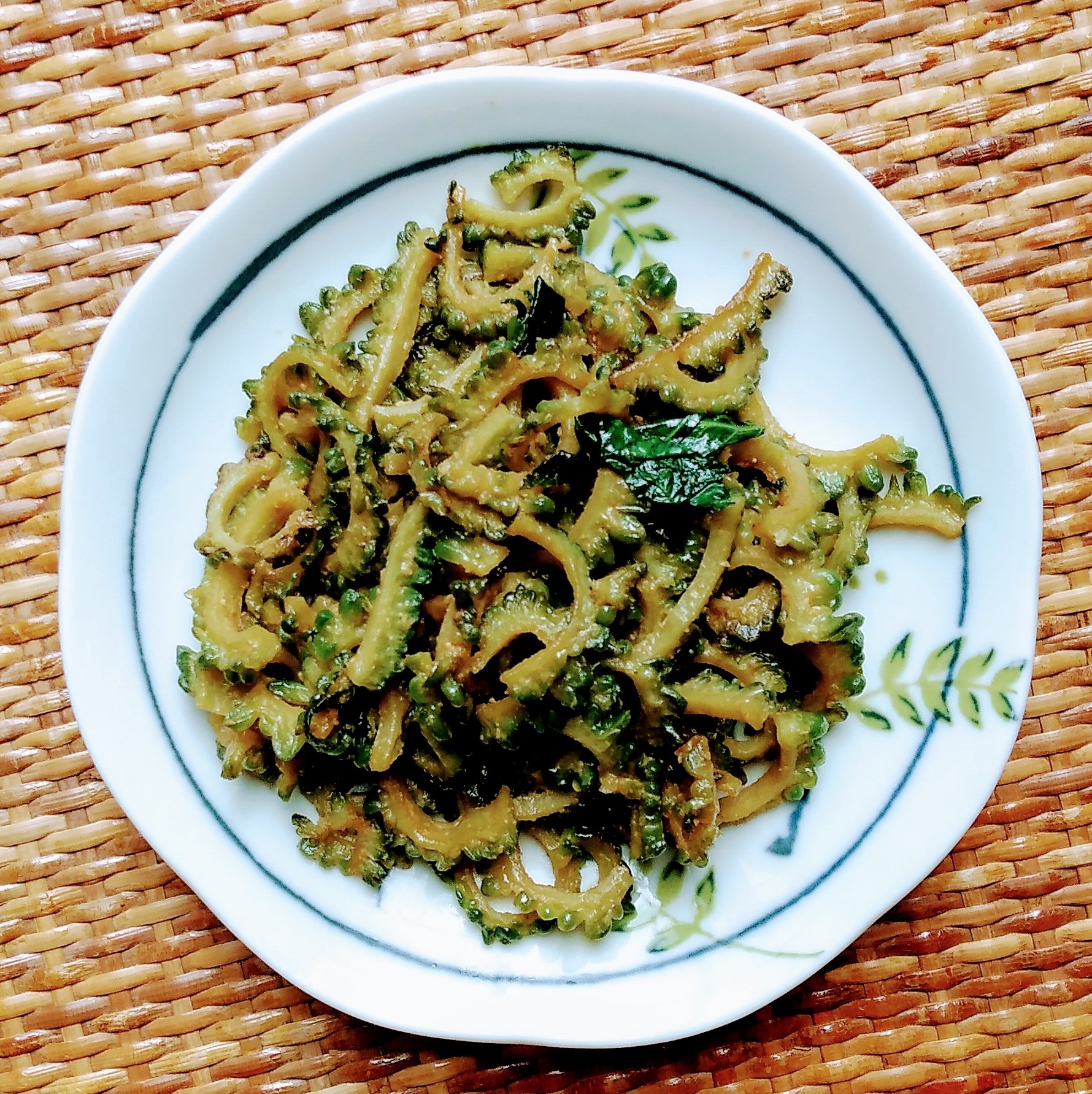 ゴーヤの消費に★ゴーヤと大葉の味噌炒め