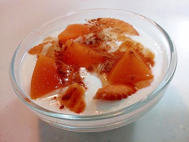 美的 リッツと黄桃とシナモンのヨーグルト