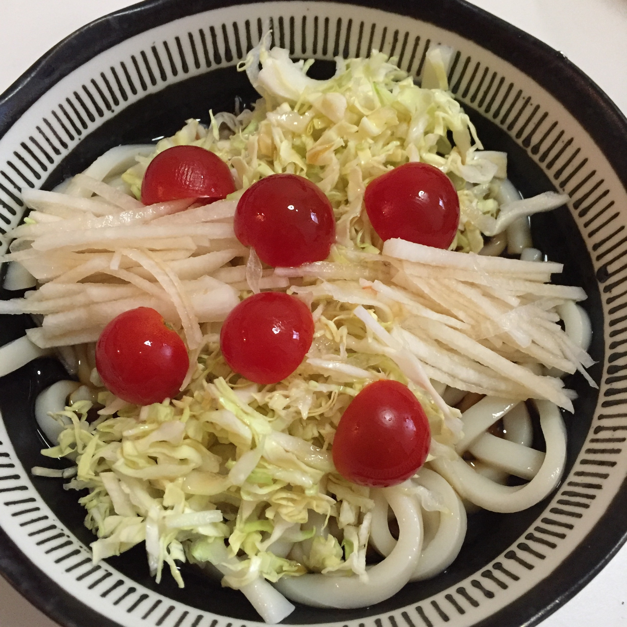 野菜のせ 冷やしうどん ♪