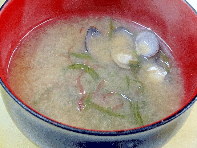 栄養満点☆ ミックス海藻入り「しじみ汁」
