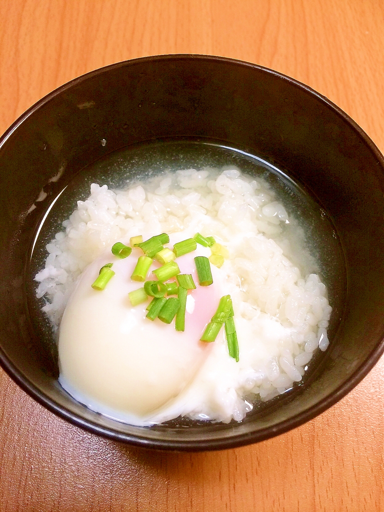 夜食にも！温泉卵卵の簡単おじや