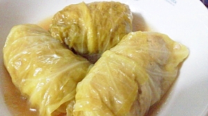素朴な素材で簡単ロールキャベツ