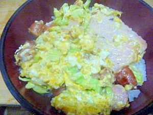 ハムタマソーセージ丼マスタードマヨネーズ