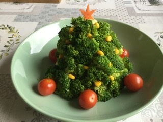 1人サイズのツリーサラダ ☆クリスマス☆