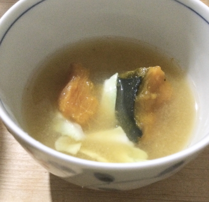 カボチャとキャベツの味噌汁☆炒め味噌汁