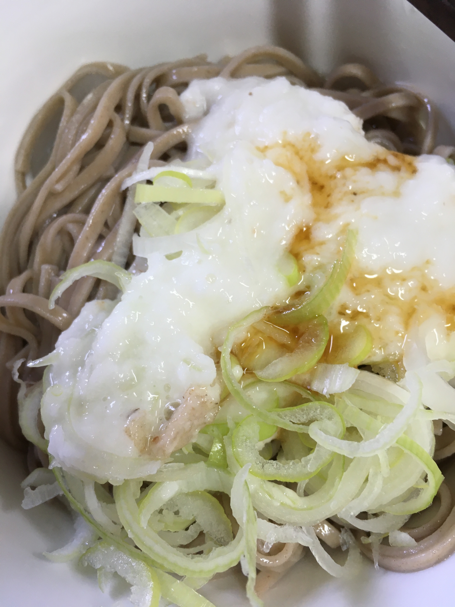 冷たいとろろネギそば