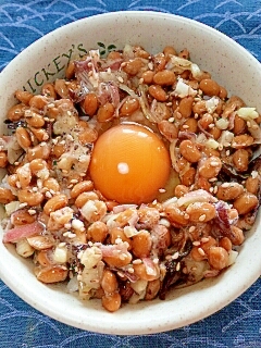 納豆の食べ方-生玉子＆香味錦松梅♪