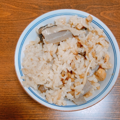 簡単美味しい☆ゴボウサラダ炊き込みご飯