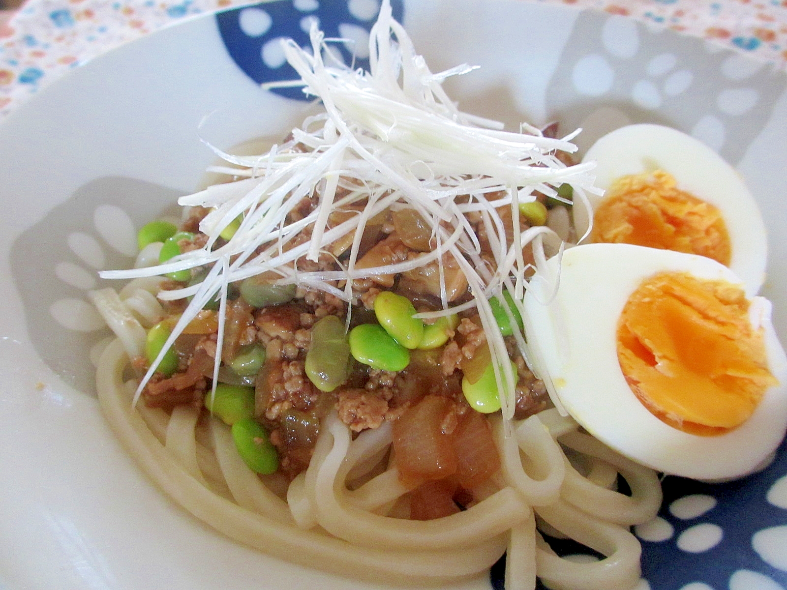 枝豆肉味噌あんかけうどん