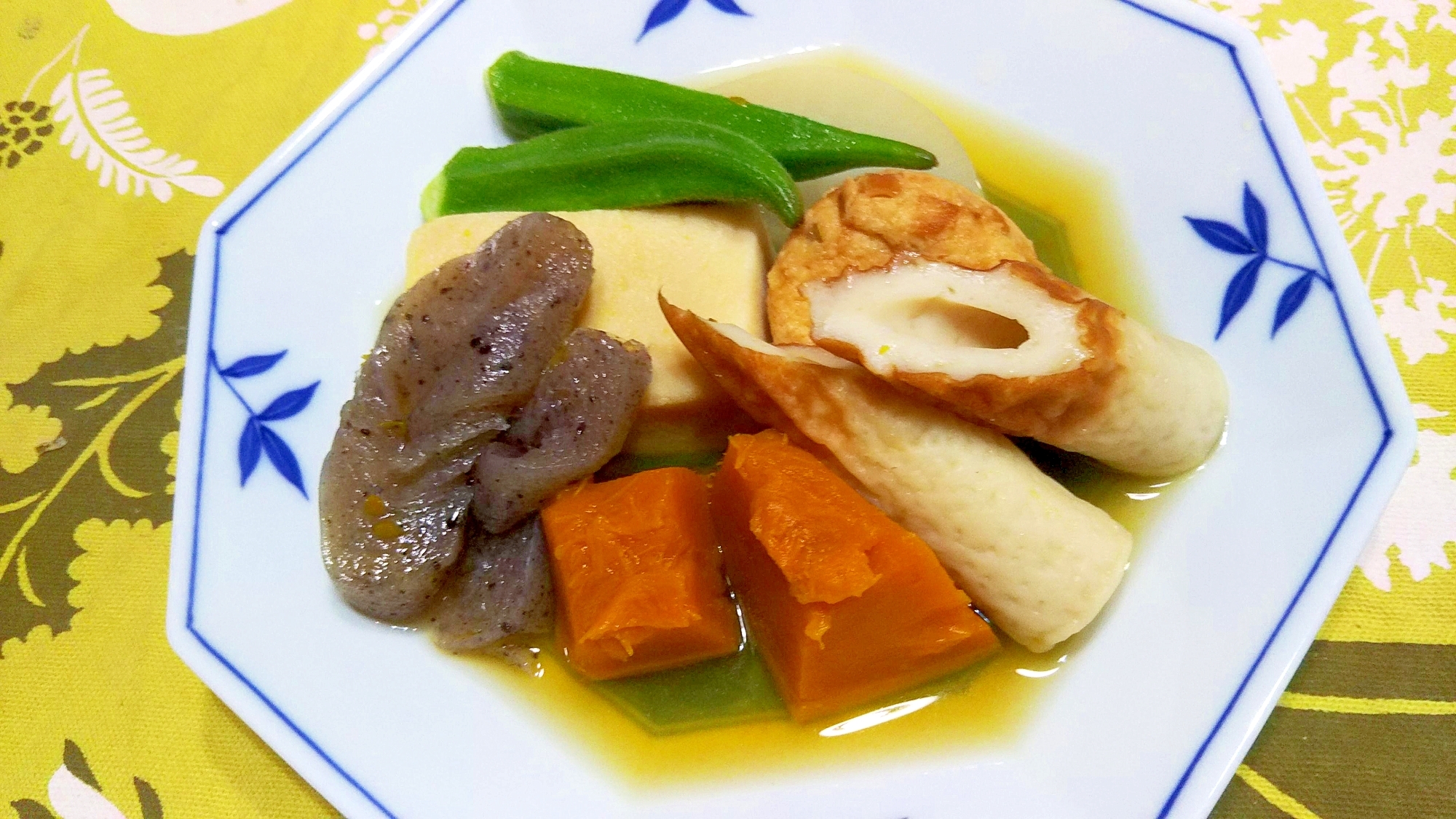 こおりコンニャクの煮物