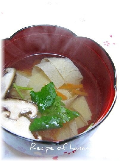 生湯葉でお吸い物