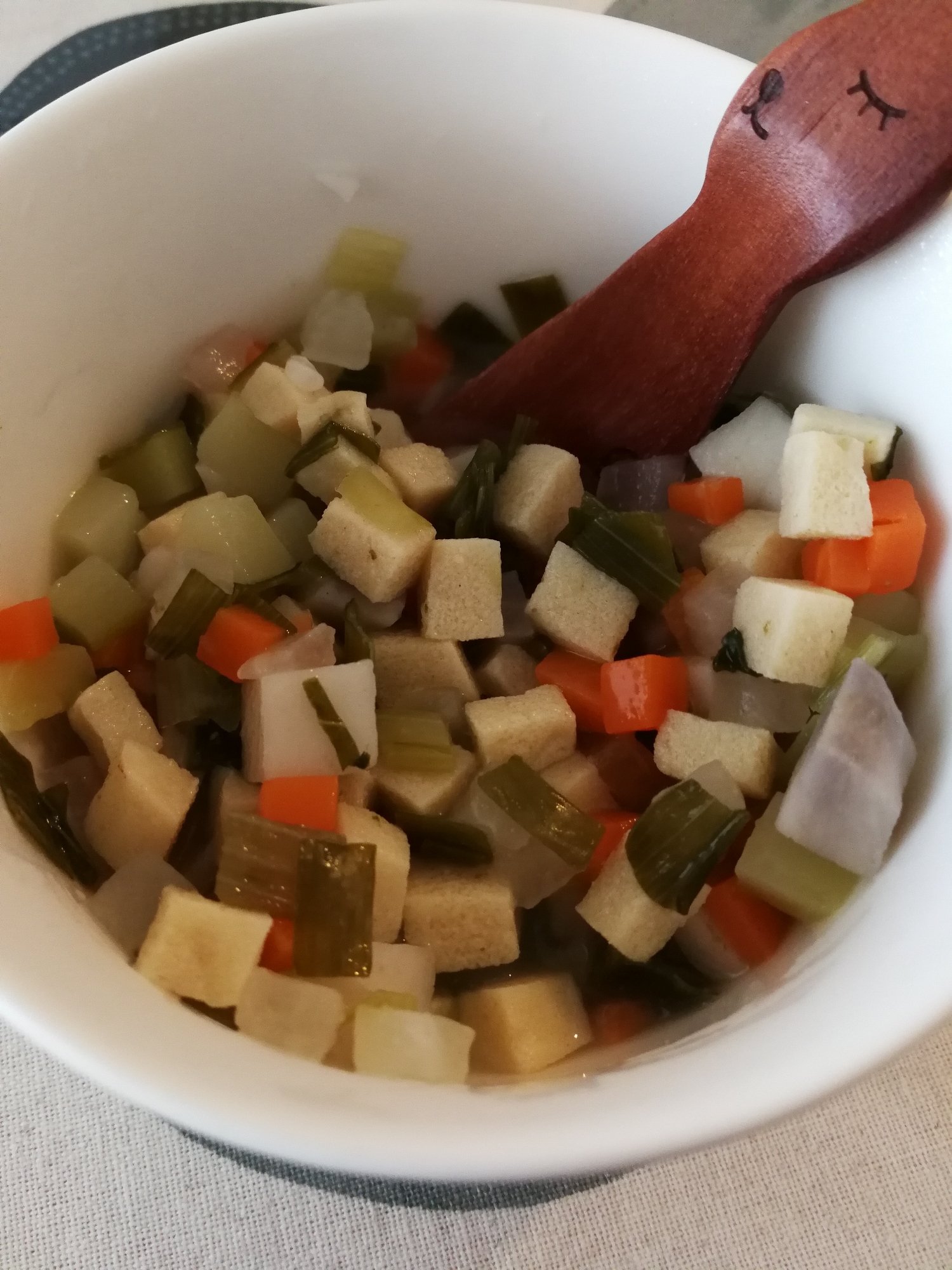【離乳食後期】高野豆腐と野菜の煮物