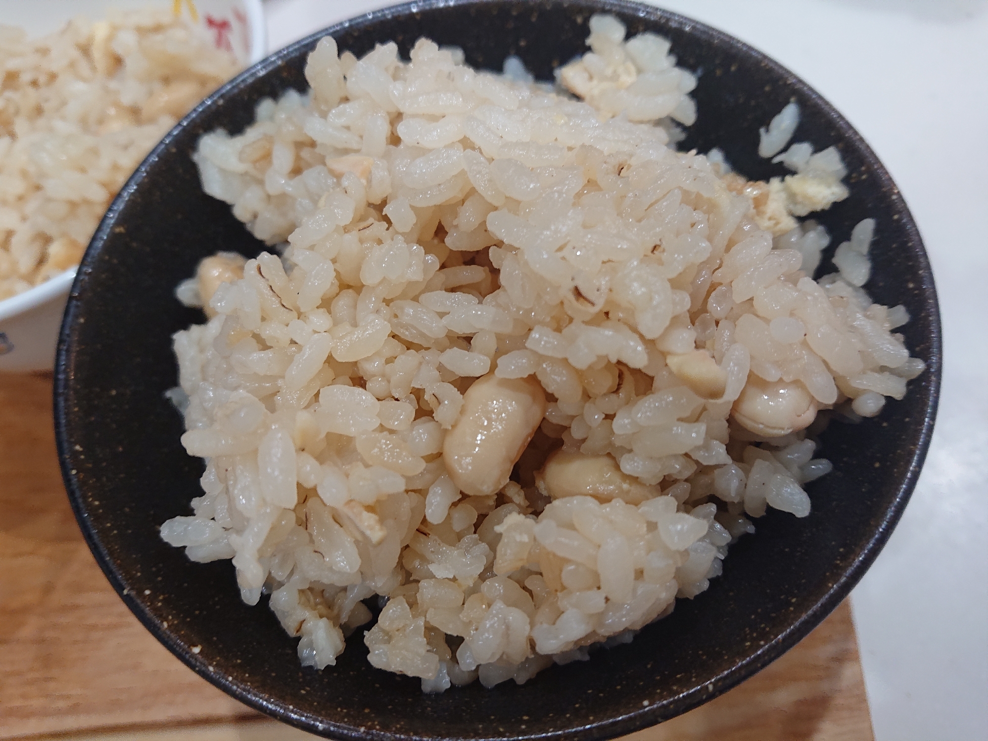 超簡単！炊飯器に入れるだけ♪大豆の炊き込みご飯
