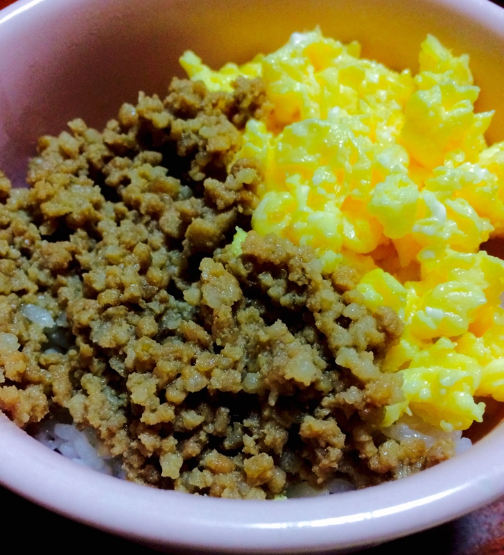 時短で簡単！鶏そぼろ丼