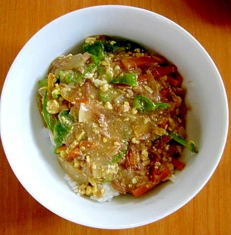 野菜と炒り卵のぶっかけ丼