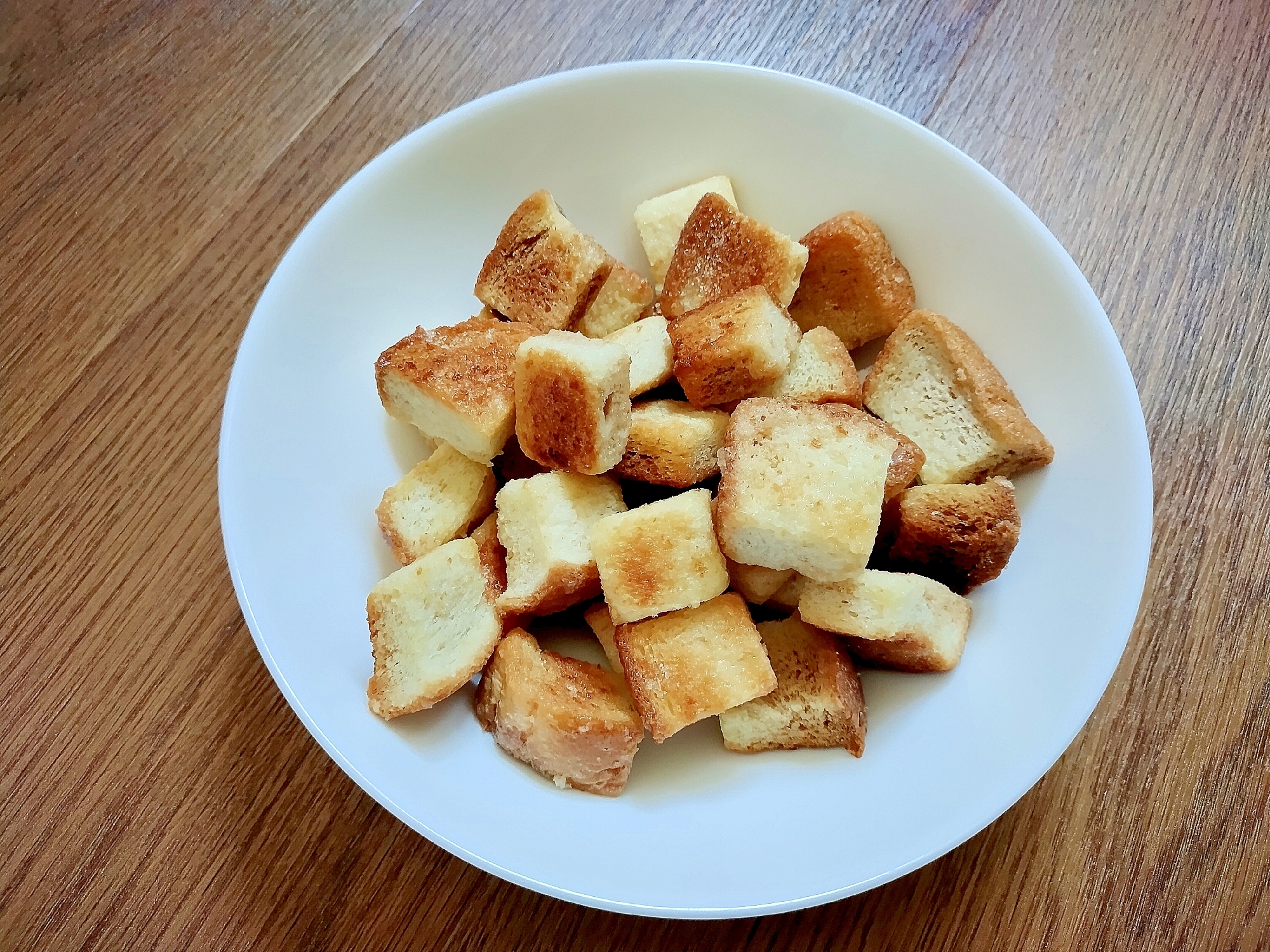 サクサク食感♪食パンラスク