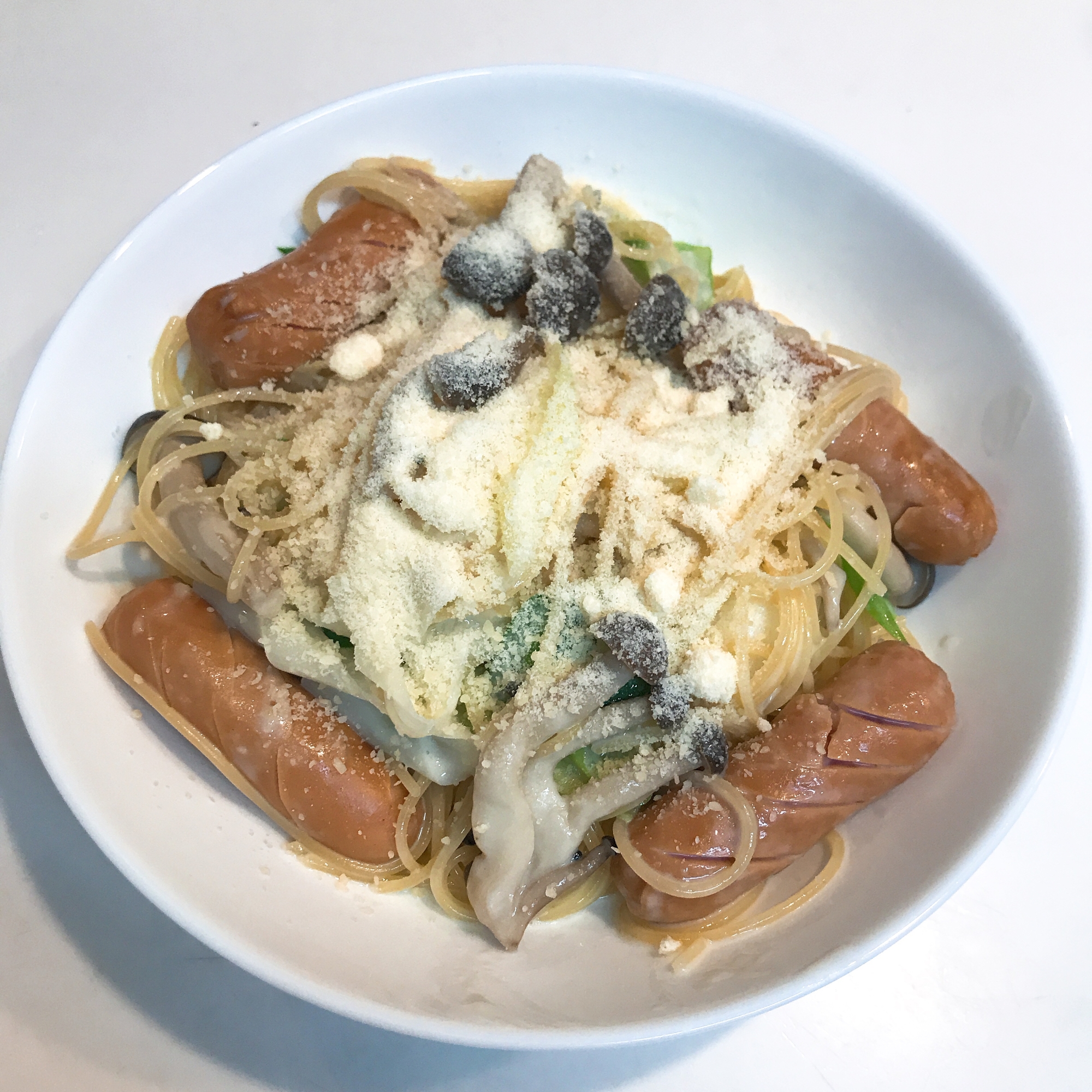 どっさり長ネギの☆簡単ミルクスープパスタ