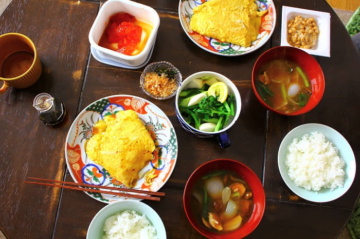 チーズいり甘い卵焼き 朝ごはんのおかず レシピ 作り方 By きばな 楽天レシピ