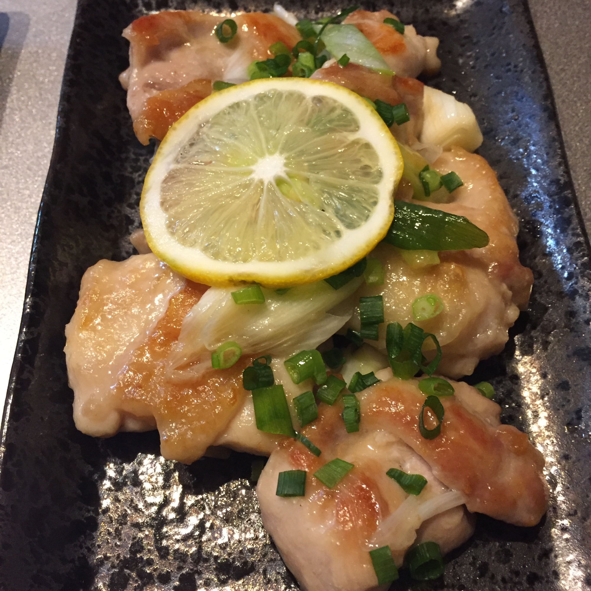 ネギたっぷり！塩だれチキン