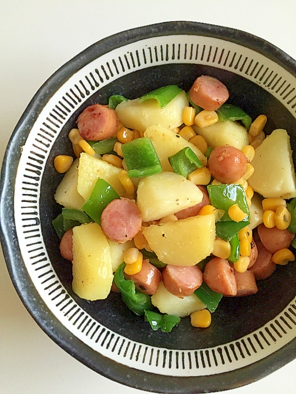 子供も喜ぶ♪　ウインナと野菜のバター炒め♪