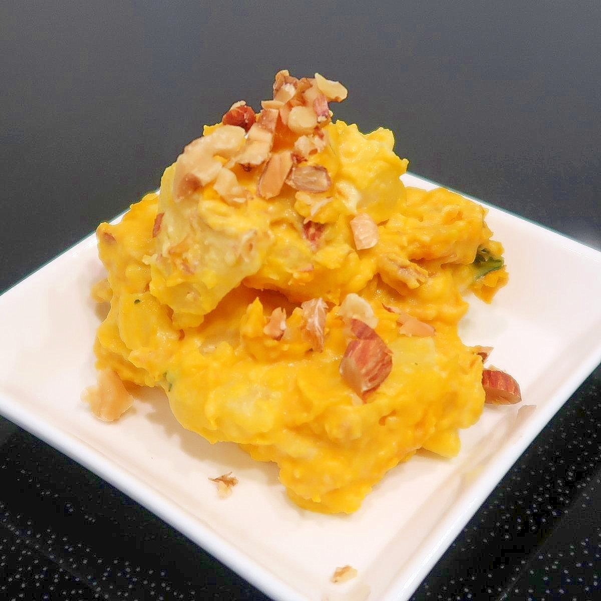 かぼちゃポテサラ☆ナッツを入れて