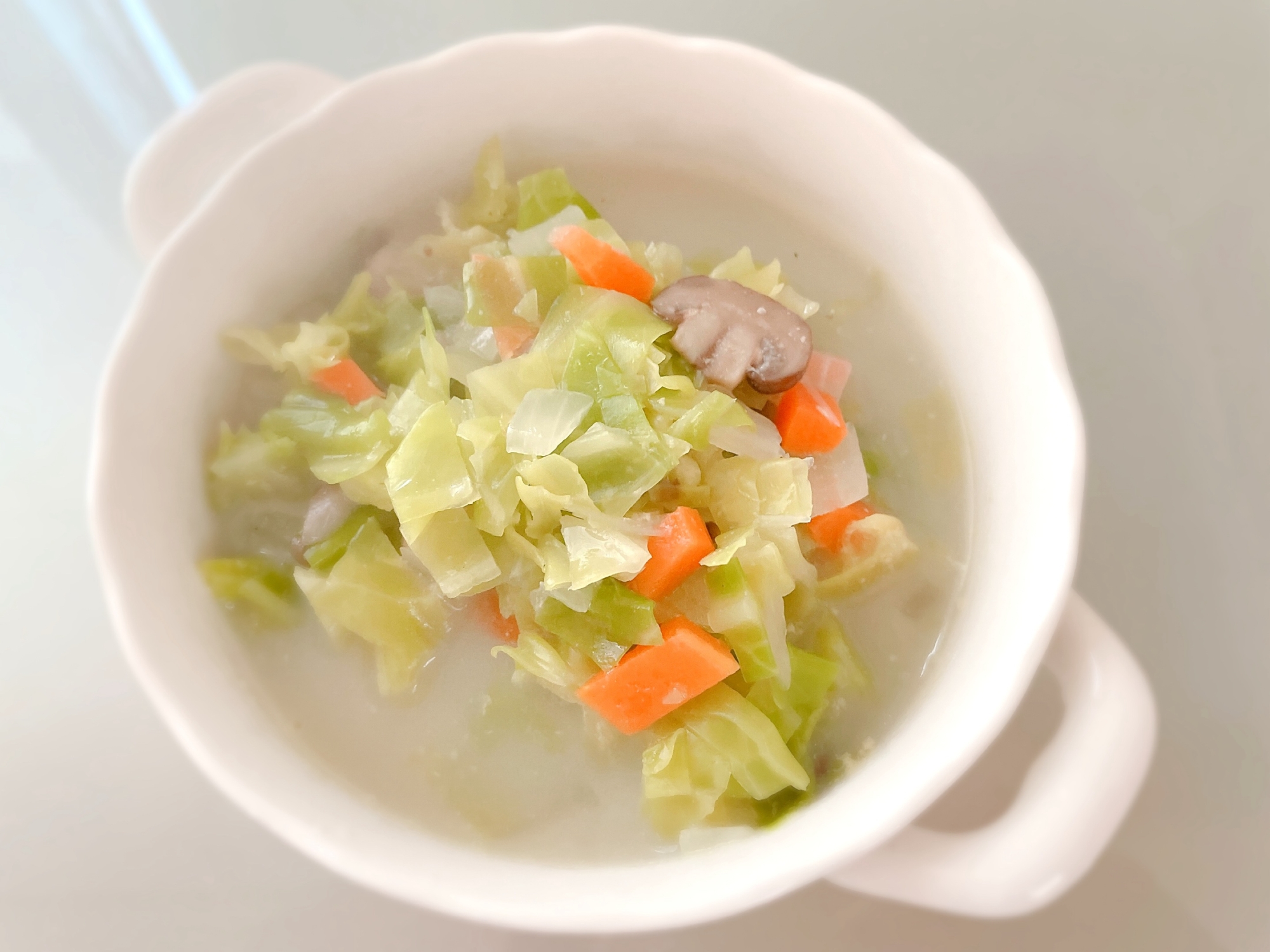 低カロリー!甘さたっぷり キャベツのミルクスープ