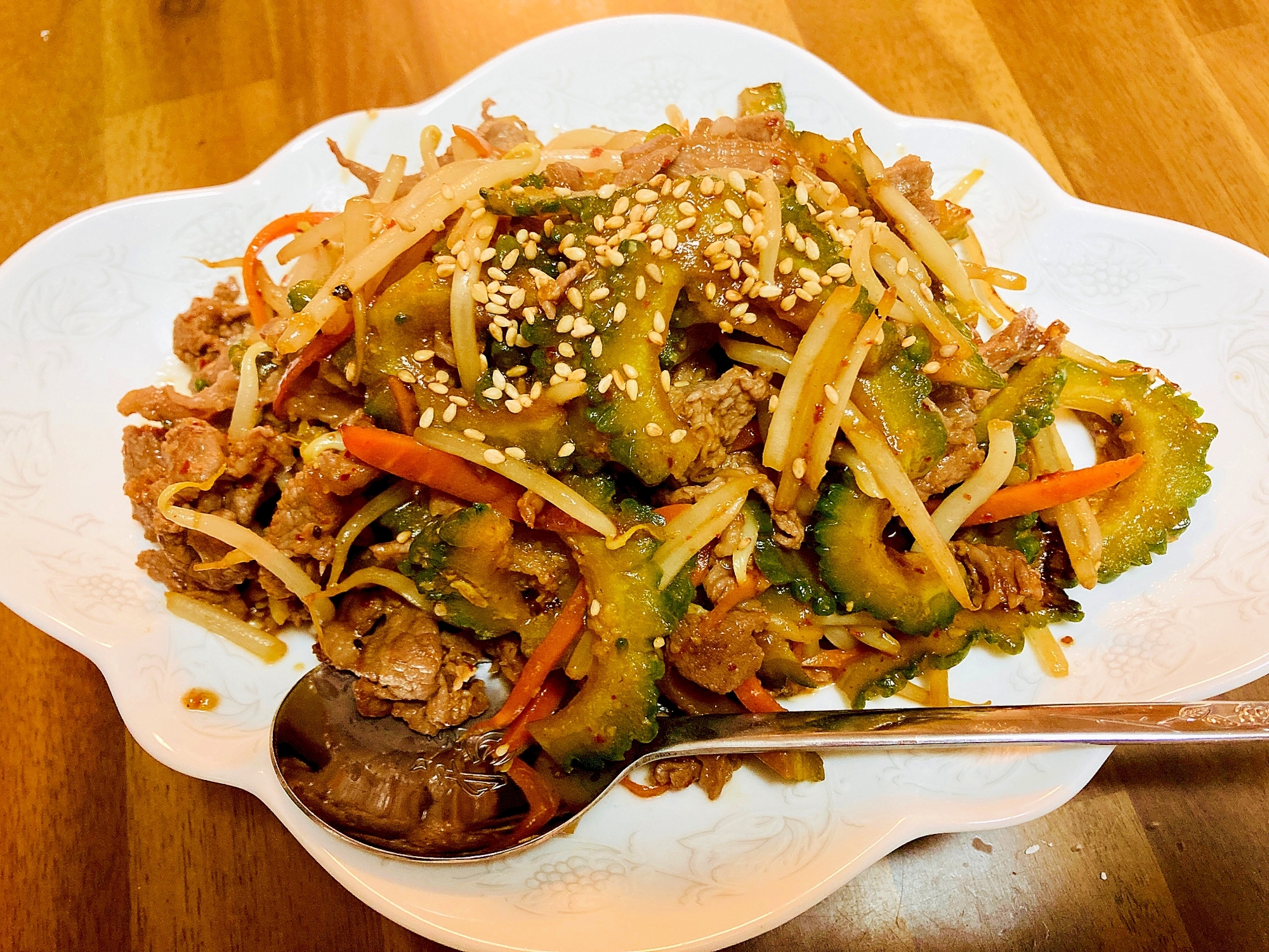 今夜の定食 ラム肉とゴーヤの醤油炒め レシピ 作り方 By 路地裏食堂 お誕生日会だね 楽天レシピ 今夜の定食 ラム肉とゴーヤの醤油炒め レシピ 作り方 By 路地裏食堂 お誕生日会だね 楽天レシピ