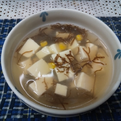 ここなっつんさん
こんにちは
先日買った沖縄もずく
和風スープつくりました
お豆腐とマッチして
美味しかったです
乁( •_• )ㄏ