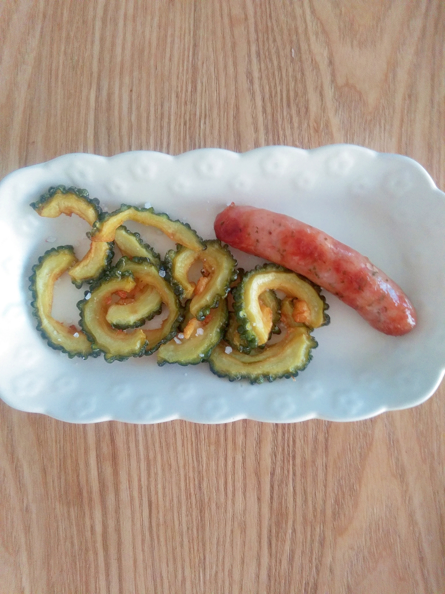 旨い⤴️ゴーヤとウインナーのから揚げ