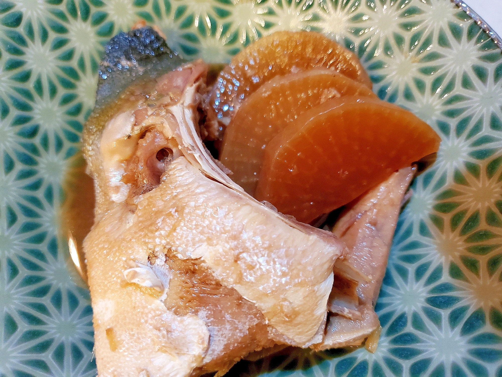 フライパンひとつで簡単 ハマチと大根のあら煮 レシピ 作り方 By ヨギーニ 楽天レシピ