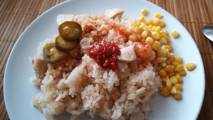 炊飯器で炊くだけ♪香味だれで♪柔らか鶏肉と生姜ご飯