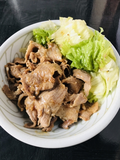 ポン酢と生姜でさっぱりとした味付けにできて美味しかったです。
ご飯に良く合いますね。