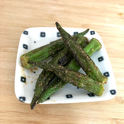 お弁当に☆  レンジで簡単 オクラの胡麻和え♪