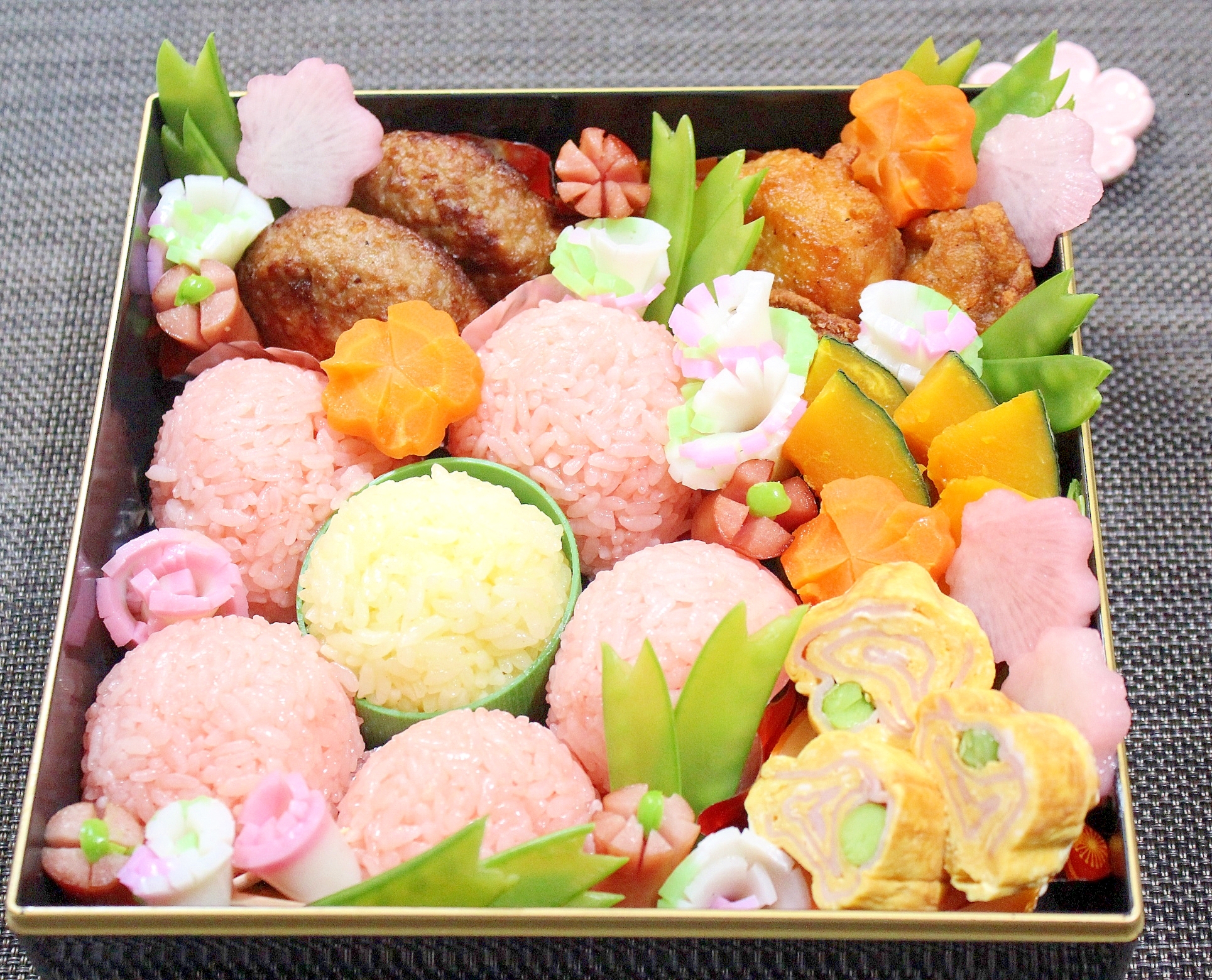 行楽に 春のお弁当に お花いっぱい お花見弁当 レシピ 作り方 By ラムちゃん1224 楽天レシピ 行楽に 春のお弁当に お花いっぱい お花見弁当 レシピ 作り方 By ラムちゃん1224 楽天レシピ