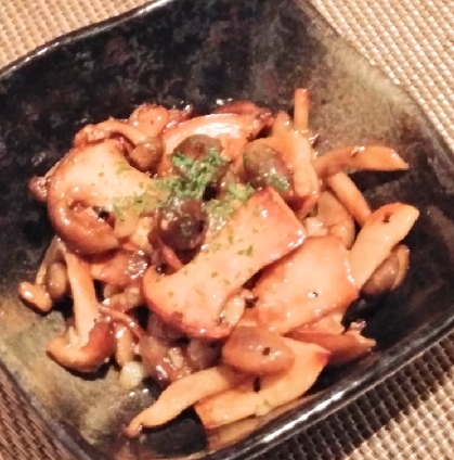 プロ直伝！究極のきのこのガリバタソテー