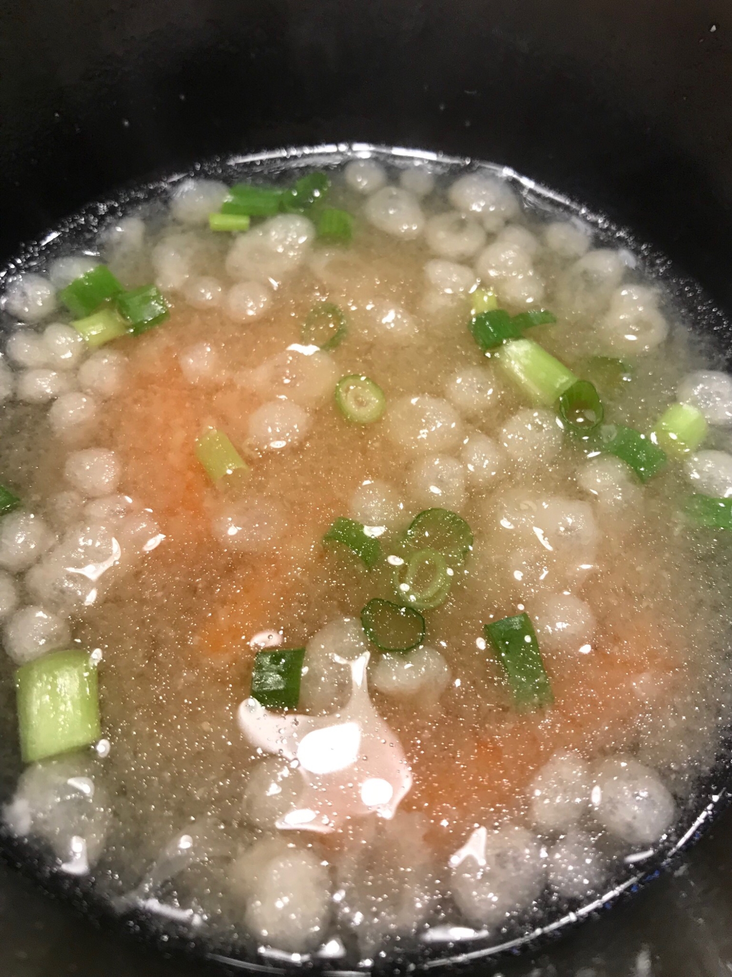 人参と揚げ玉の味噌汁