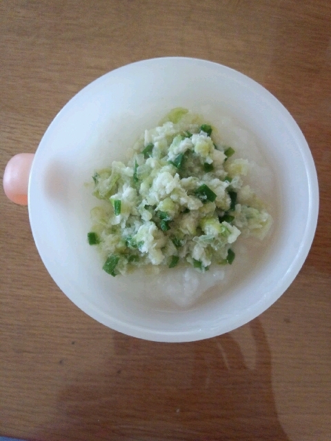 離乳食 中期 レタスとにらのマグロ丼 レシピ 作り方 By Koko0730 楽天レシピ 離乳食 中期 レタスとにらのマグロ丼 レシピ 作り方 By Koko0730 楽天レシピ