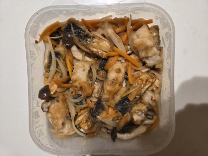 玉ねぎたっぷり♡血液サラサラ♡鯖の南蛮漬け
